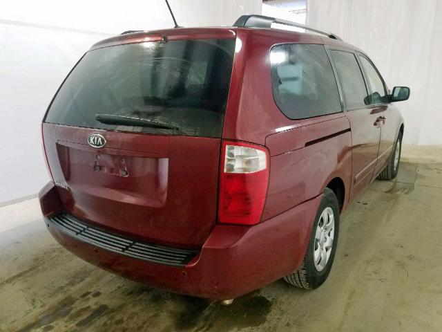 KNDMG4C35A6346182 - 2010 KIA SEDONA LX RED photo 4