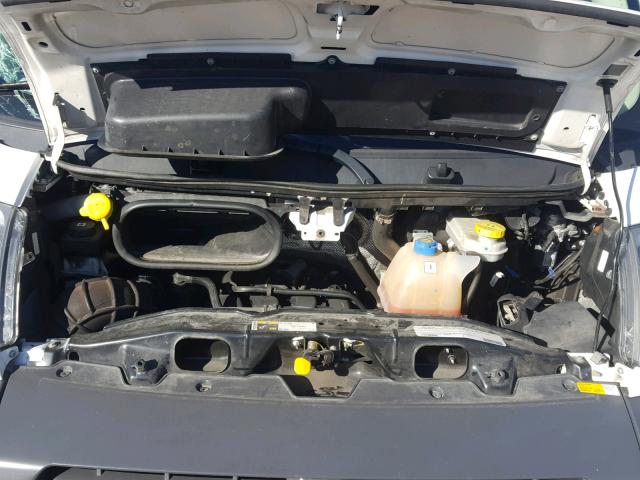 3C6URVHG5GE101954 - 2016 RAM PROMASTER 白色 照片 7