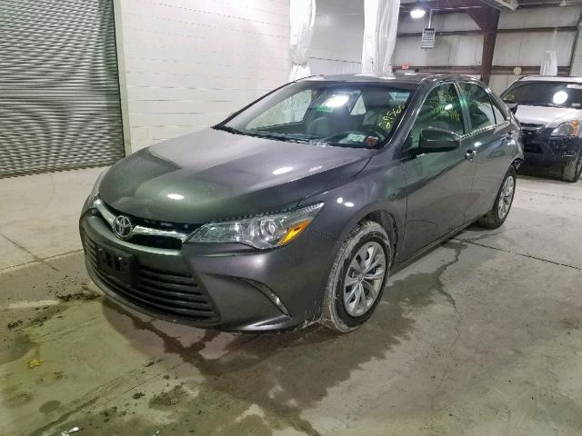 4T4BF1FK4GR541904 - 2016 TOYOTA CAMRY LE CHARCOAL photo 2