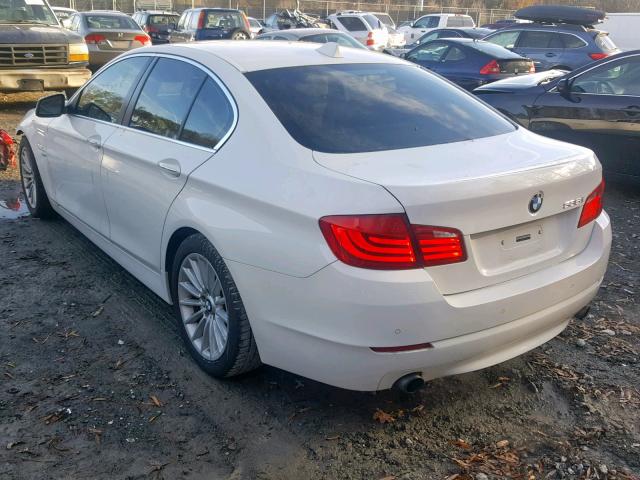 WBAFU7C57BC777790 - 2011 BMW 535 XI WHITE photo 3