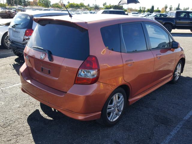 JHMGD38657S023963 - 2007 HONDA FIT S ORANGE photo 4