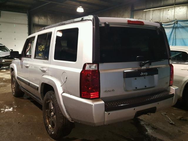 1J8HG48K18C246831 - 2008 JEEP COMMANDER Gümüş foto 3