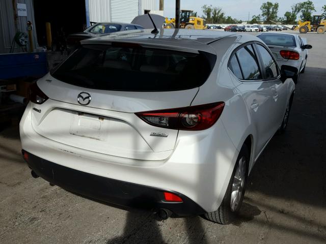 JM1BM1L77E1119886 - 2014 MAZDA 3 TOURING WHITE photo 4