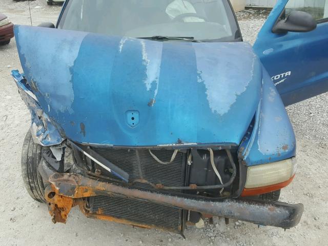 1B7FL26X0WS706481 - 1998 DODGE DAKOTA BLUE photo 7