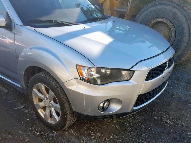 JA4JT4AX6AZ010683 - 2010 MITSUBISHI OUTLANDER SILVER photo 9