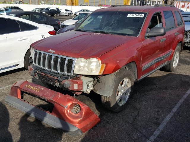 1J4GS48K95C506285 - 2005 JEEP GRAND CHER RED photo 2