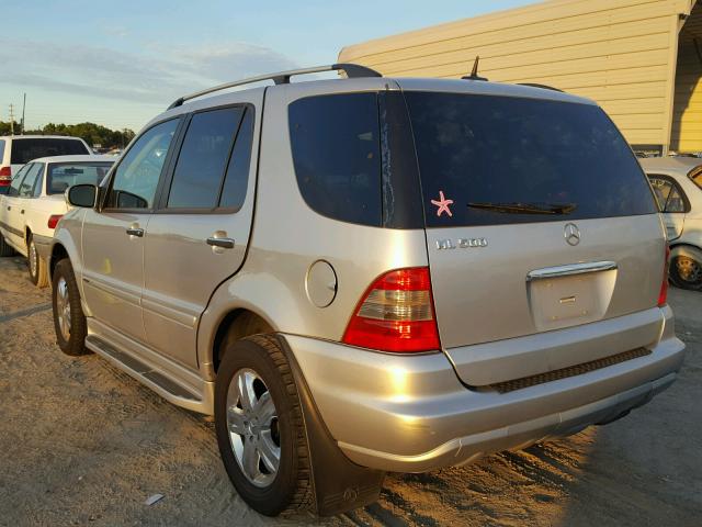 4JGAB75EX5A541324 - 2005 MERCEDES-BENZ ML500 WHITE photo 3