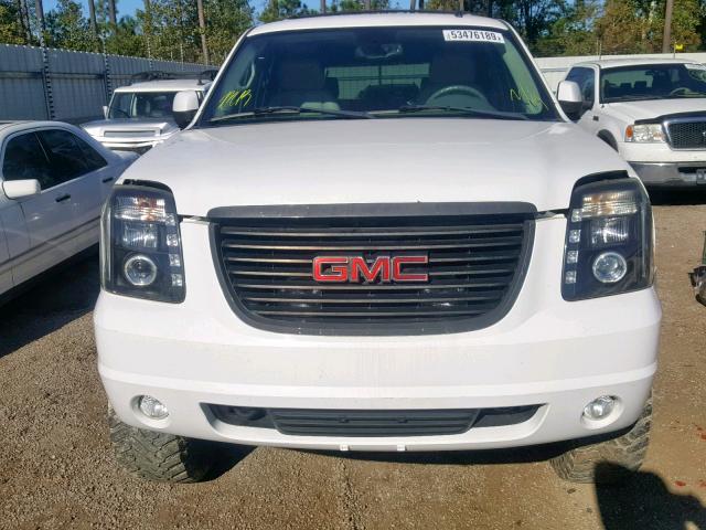 1GKFK13057J122626 - 2007 GMC YUKON WHITE photo 9