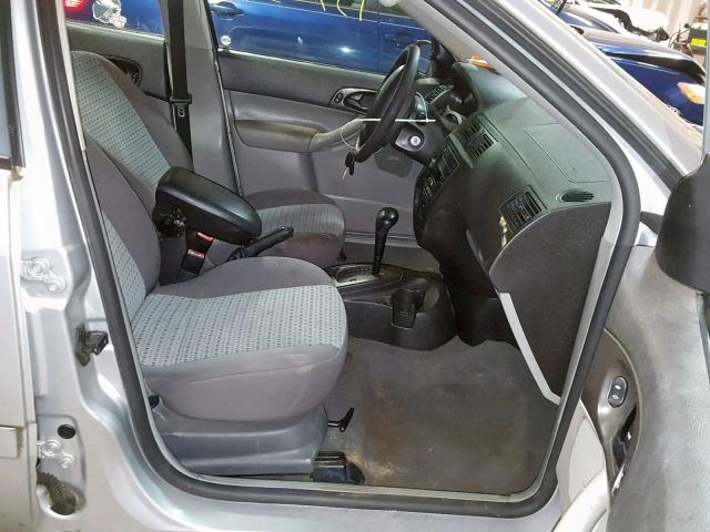 1FAFP34N97W232848 - 2007 FORD FOCUS ZX4 SILVER photo 5