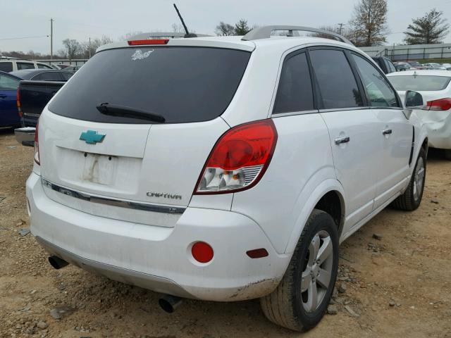 3GNAL3E51CS640272 - 2012 CHEVROLET CAPTIVA SP WHITE photo 4