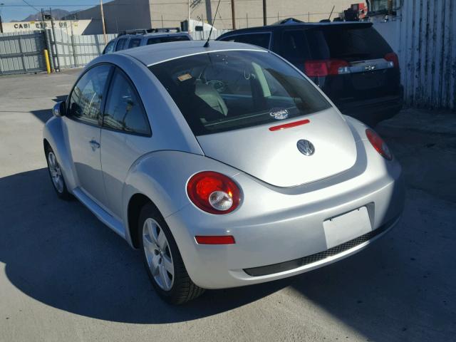 3VWRG31C67M521144 - 2007 VOLKSWAGEN NEW BEETLE SILVER photo 3