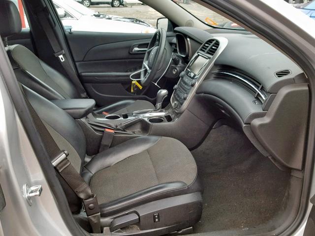 1G11C5SL8FF321248 - 2015 CHEVROLET MALIBU 1LT 银色 照片 5