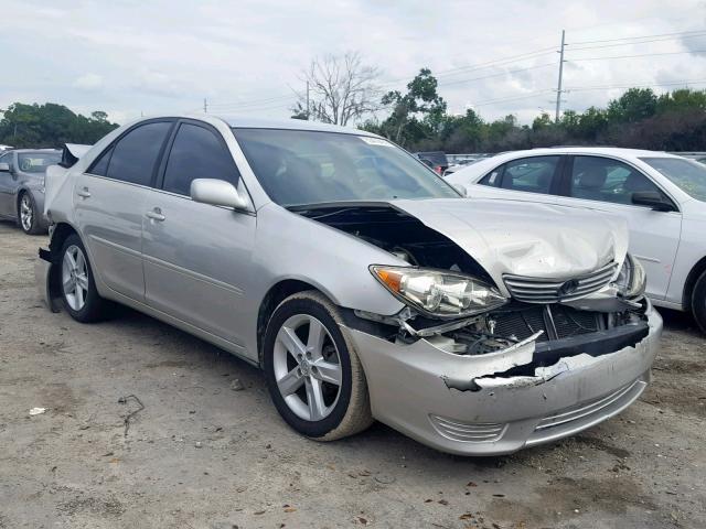 4T1BE32K95U588227 - 2005 TOYOTA CAMRY LE  photo 1