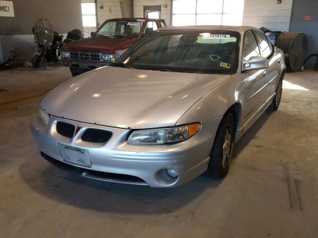 1G2WP52K02F220714 - 2002 PONTIAC GRAND PRIX SILVER photo 2