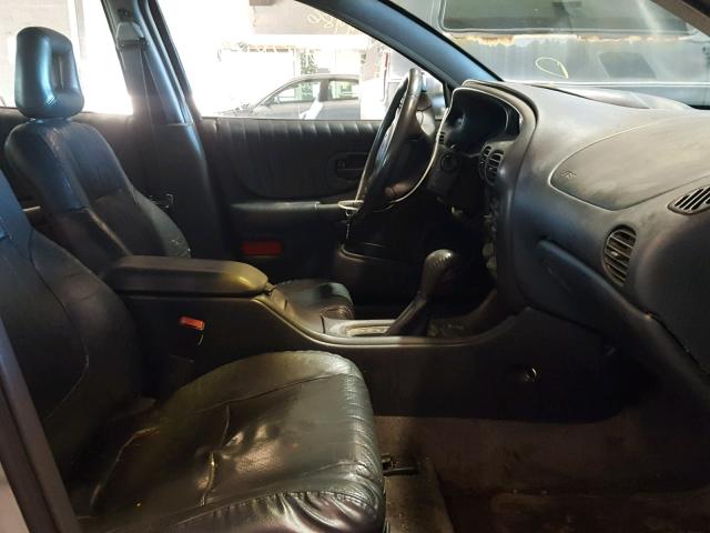 1G2WP52K02F220714 - 2002 PONTIAC GRAND PRIX SILVER photo 5