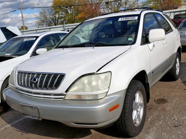 JTJHF10U620252099 - 2002 LEXUS RX 300 WHITE photo 2