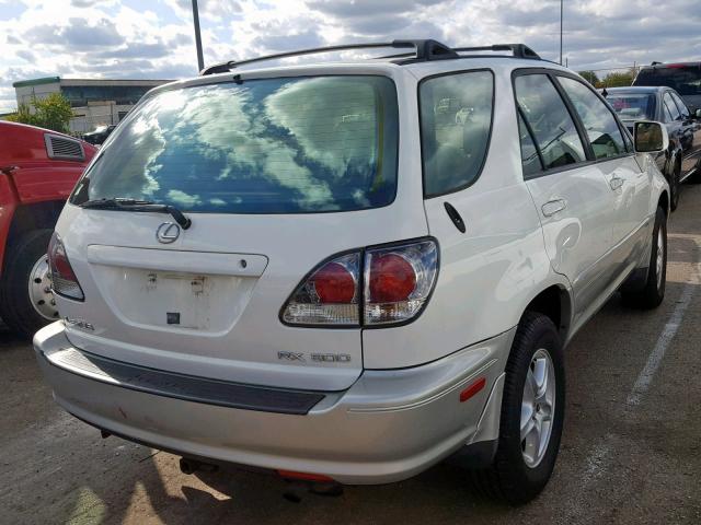 JTJHF10U620252099 - 2002 LEXUS RX 300 WHITE photo 4