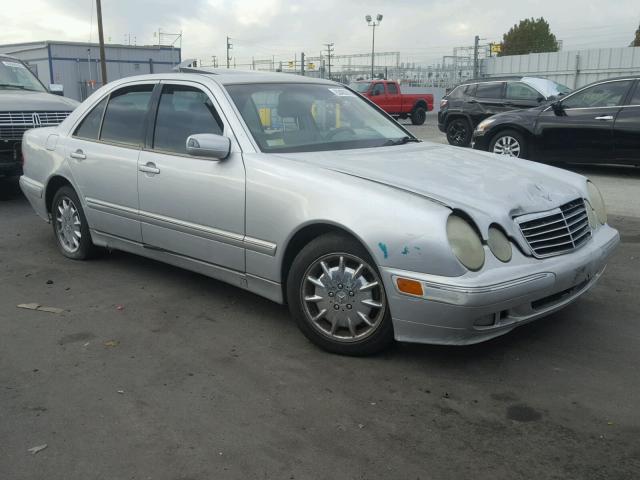 WDBJF65JXYB016244 - 2000 MERCEDES-BENZ E 320 SILVER photo 1