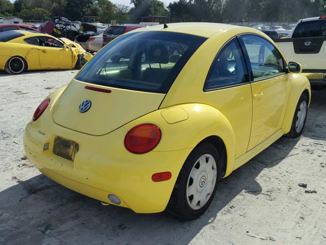 3VWBK21C51M458314 - 2001 VOLKSWAGEN NEW BEETLE YELLOW photo 4