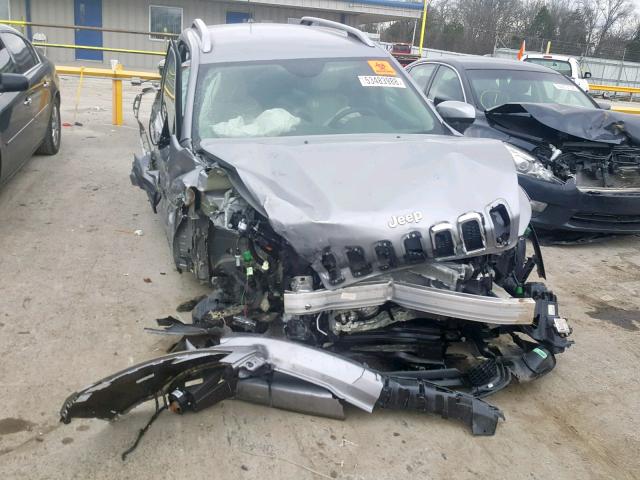 1C4PJLCB8HW669023 - 2017 JEEP CHEROKEE L SILVER photo 9