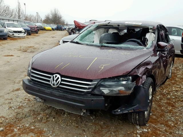 1VWAH7A38CC047792 - 2012 VOLKSWAGEN PASSAT S MAROON photo 2