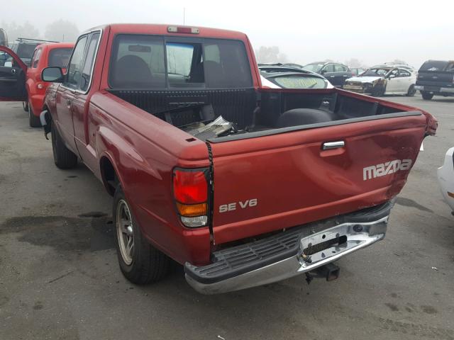 4F4YR16X7YTM10914 - 2000 MAZDA B4000 CAB RED photo 3