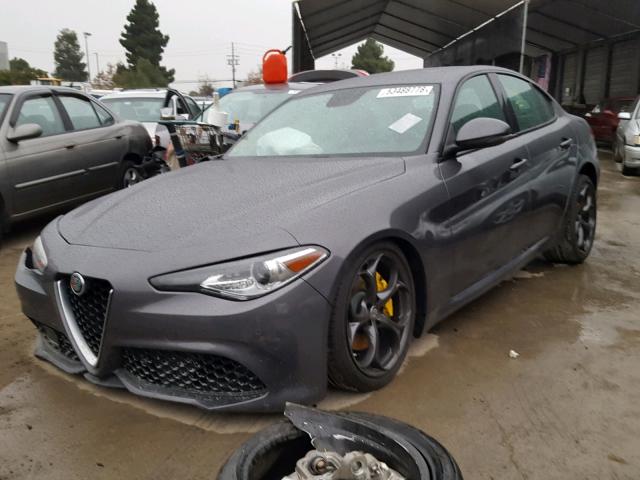 ZARFAECN5J7585491 - 2018 ALFA ROMEO GIULIA TI GRAY photo 2