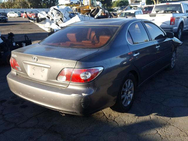 JTHBF30G830110383 - 2003 LEXUS ES 300 GRAY photo 4