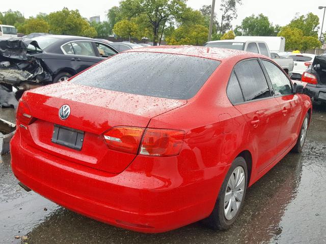 3VW2K7AJ7EM234172 - 2014 VOLKSWAGEN JETTA BASE 红色 照片 4