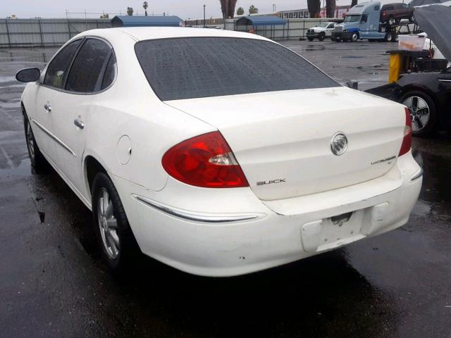 2G4WD582681137425 - 2008 BUICK LACROSSE C WHITE photo 3