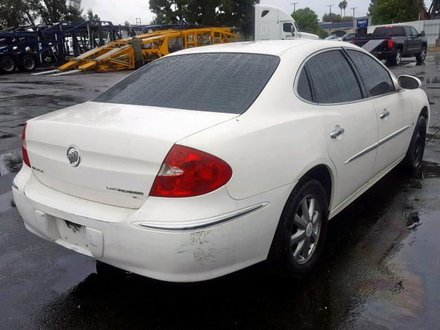 2G4WD582681137425 - 2008 BUICK LACROSSE C WHITE photo 4