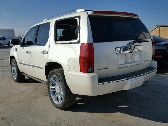 1GYFK33209R155993 - 2009 CADILLAC ESCALADE P WHITE photo 3