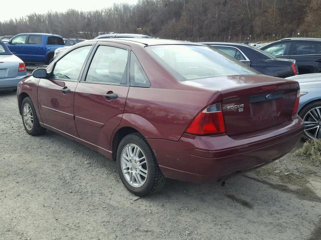 1FAFP34N27W329955 - 2007 FORD FOCUS ZX4 MAROON photo 3