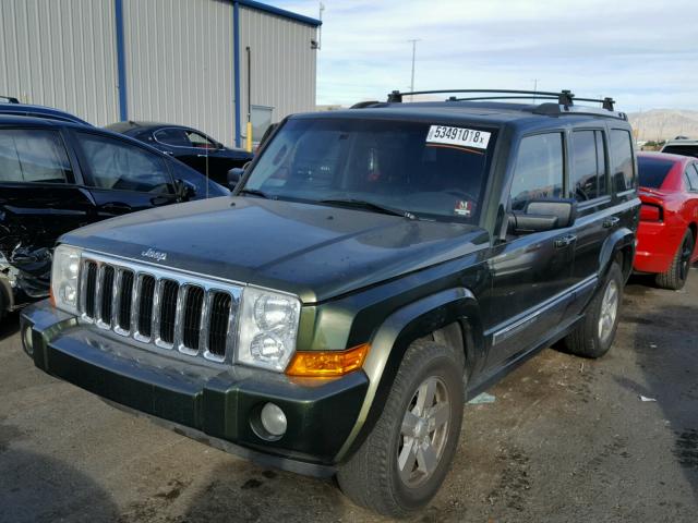 1J8HH58N58C190874 - 2008 JEEP COMMANDER GREEN photo 2