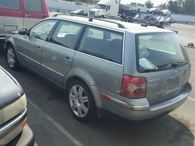 WVWWU63B75E135985 - 2005 VOLKSWAGEN PASSAT GLX GREEN photo 3