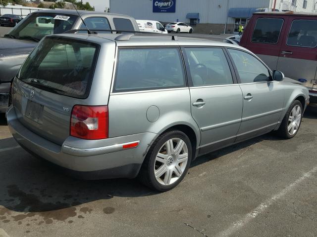 WVWWU63B75E135985 - 2005 VOLKSWAGEN PASSAT GLX GREEN photo 4