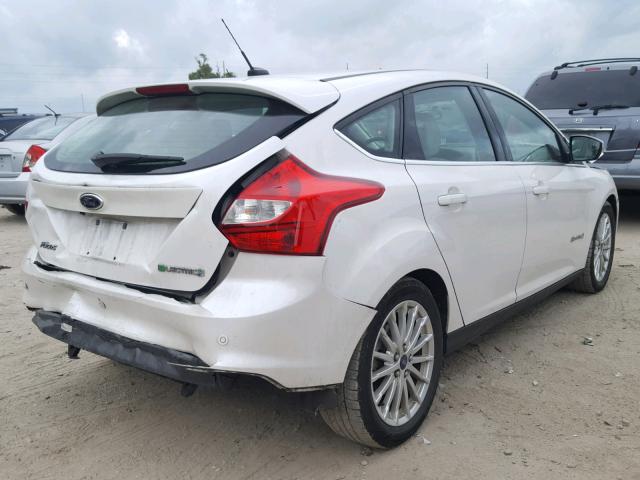 1FADP3R45DL231376 - 2013 FORD FOCUS BEV WHITE photo 4