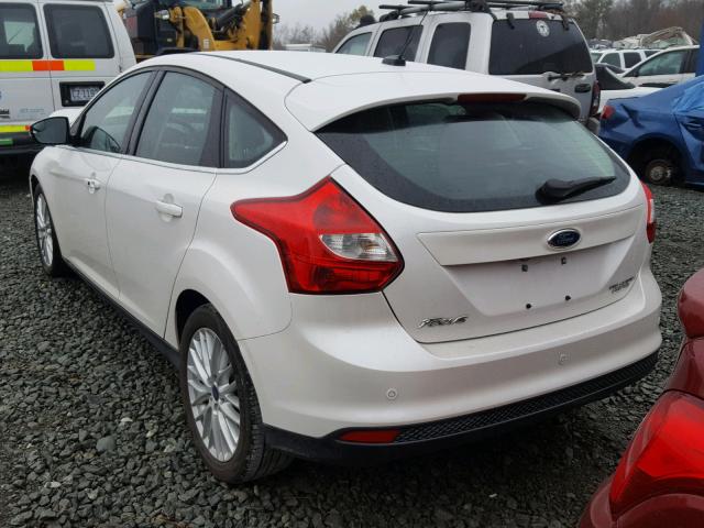 1FADP3N29DL216979 - 2013 FORD FOCUS TITA WHITE photo 3