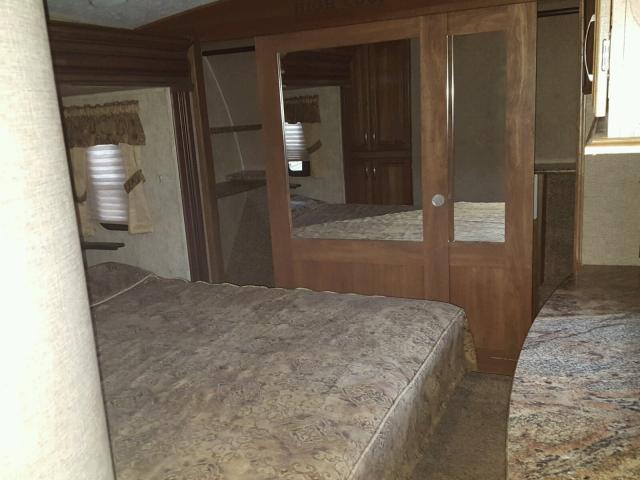 4YDF3432XEA740742 - 2014 KEYSTONE MONTANA BEIGE photo 7