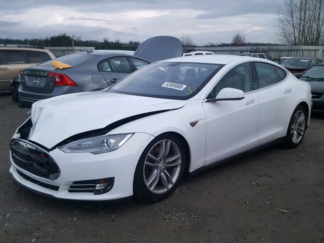 5YJSA1CG8DFP07309 - 2013 TESLA MODEL S WHITE photo 2