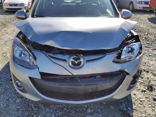 JM1DE1LY0E0174605 - 2014 MAZDA MAZDA2 TOU SILVER photo 9