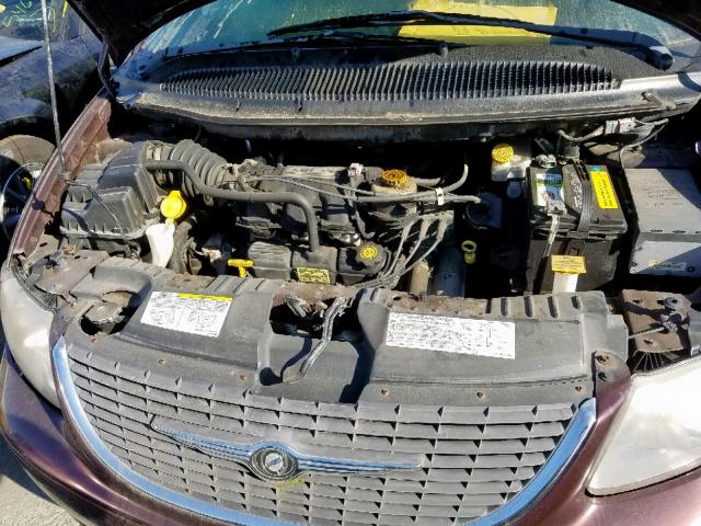 2C8GP64LX4R514806 - 2004 CHRYSLER TOWN & COU MAROON photo 7