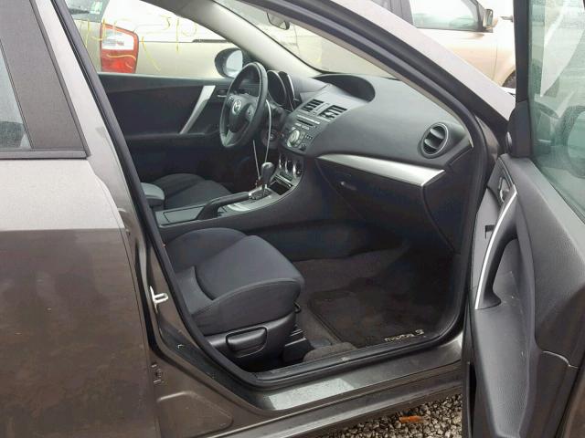 JM1BL1S57A1308776 - 2010 MAZDA 3 S GRAY photo 5