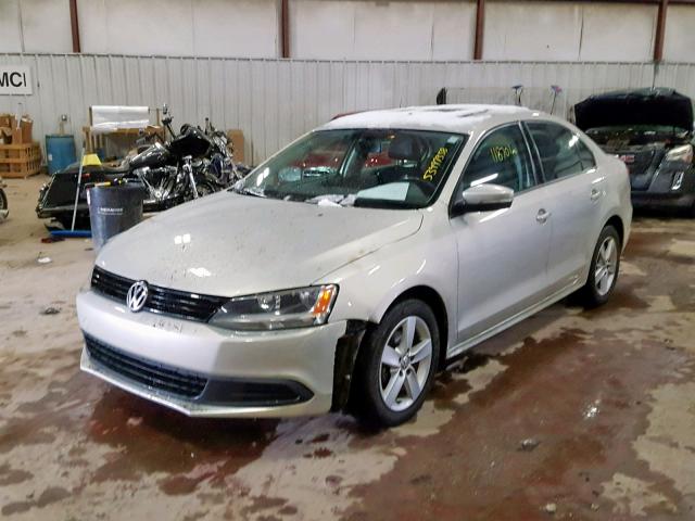 3VWLL7AJ8BM089639 - 2011 VOLKSWAGEN JETTA TDI SILVER photo 2