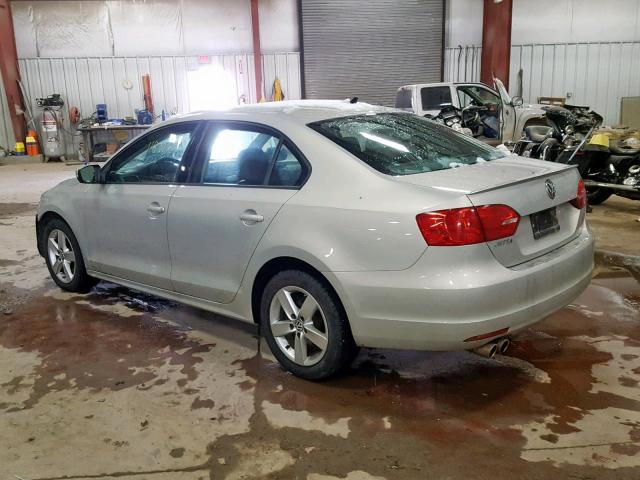 3VWLL7AJ8BM089639 - 2011 VOLKSWAGEN JETTA TDI SILVER photo 3