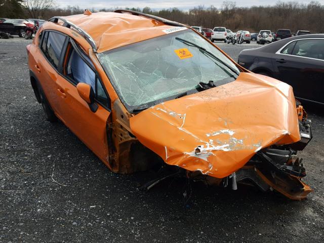 JF2GTABC2JH267695 - 2018 SUBARU CROSSTREK ORANGE photo 1