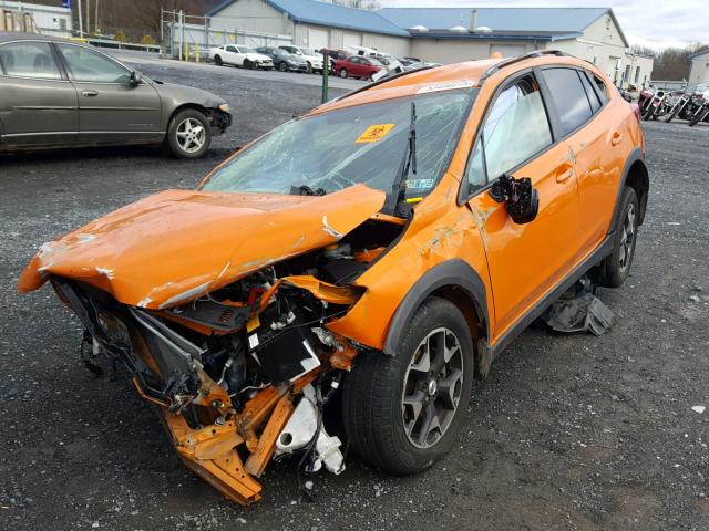 JF2GTABC2JH267695 - 2018 SUBARU CROSSTREK ORANGE photo 2