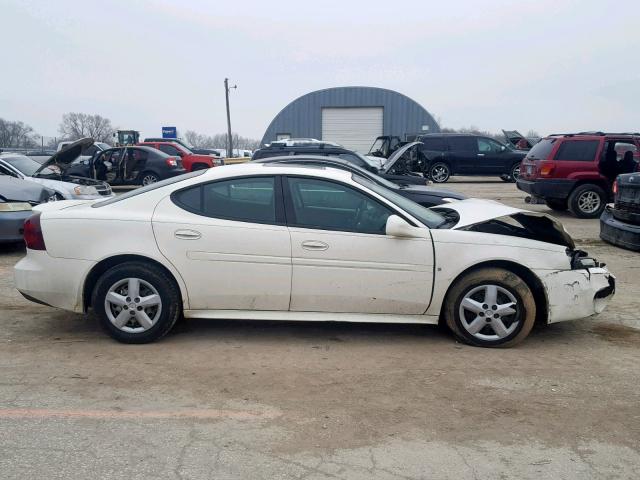 2G2WP552271161286 - 2007 PONTIAC GRAND PRIX WHITE photo 10