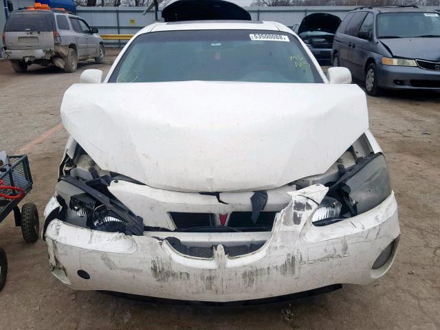 2G2WP552271161286 - 2007 PONTIAC GRAND PRIX WHITE photo 7
