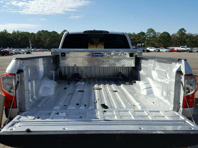 1N6BA1RP1HN511837 - 2017 NISSAN TITAN XD S SILVER photo 6